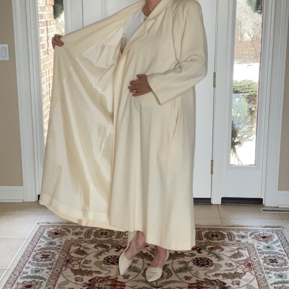 Vintage Wool Dress Coat - Picture 4 of 8